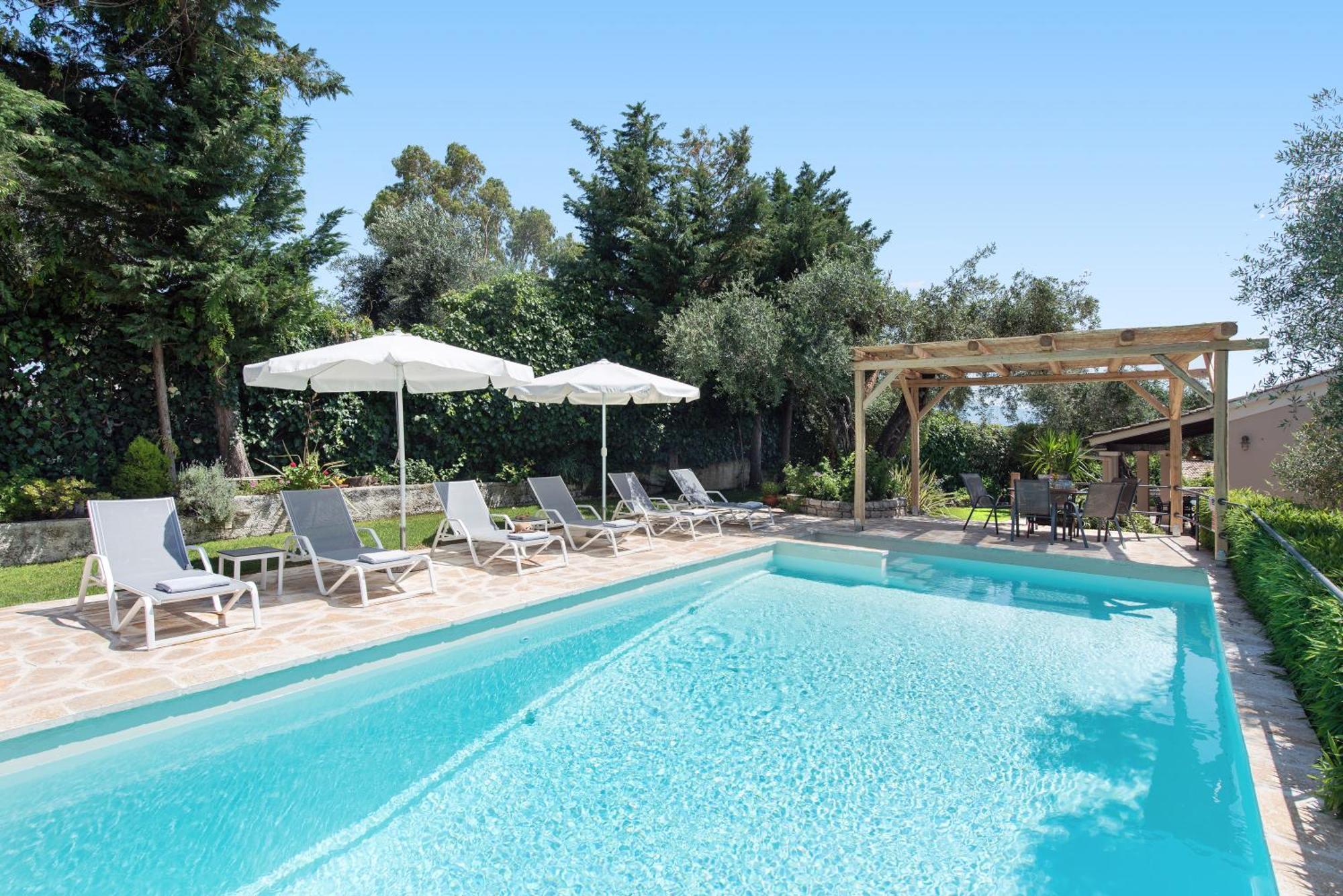 Villa Apleton Kassiopi Exterior photo